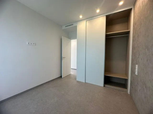 Piso nuevo en venta en Las Colinas Golf Resort. — 26