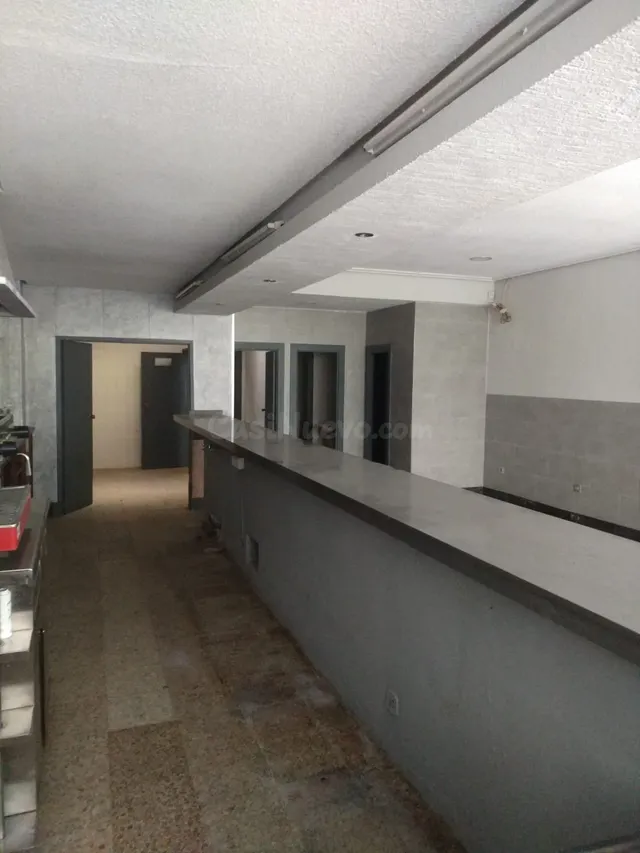 LOCAL CON LICENCIA HOSTELERIA — 2