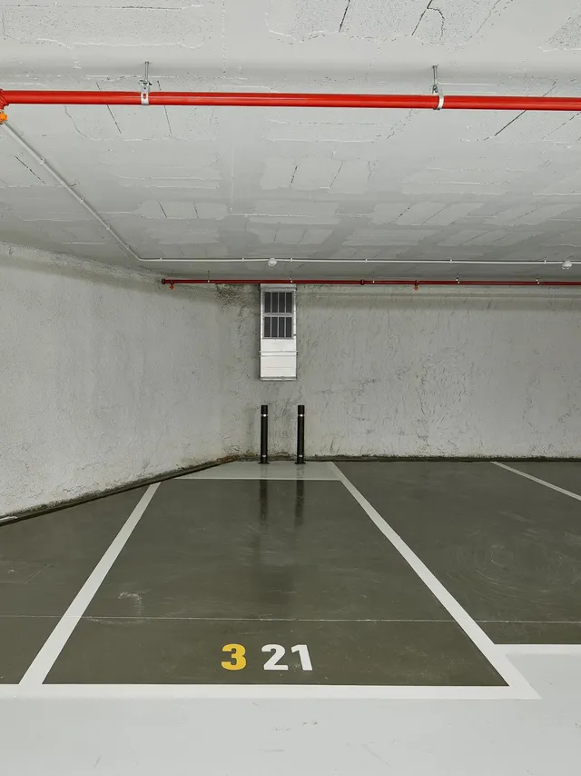 Parking de moto 3m² en alquiler - Sant Andreu de Palomar — 32