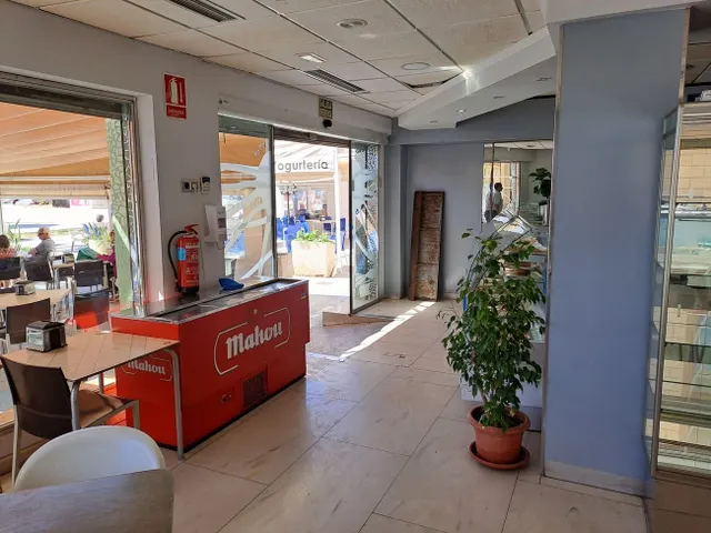 Local comercial en venta - La Siesta - El Salado - Torreta — 10