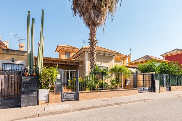 CASA EN CHURRA