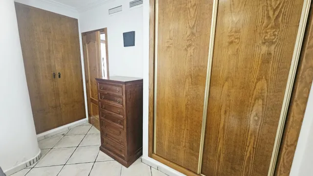 Amplio piso en el centro y a dos minutos de la playa de Guardamar del Segura, Alicante, Costa Blanca — 20