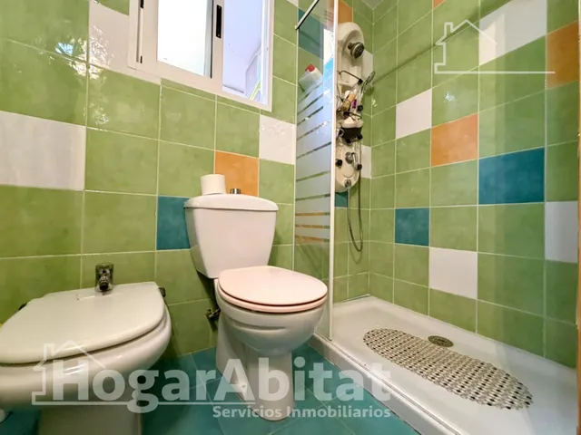 Amplia casa con terraza y garaje cerca de la playa de Sagunto — 36