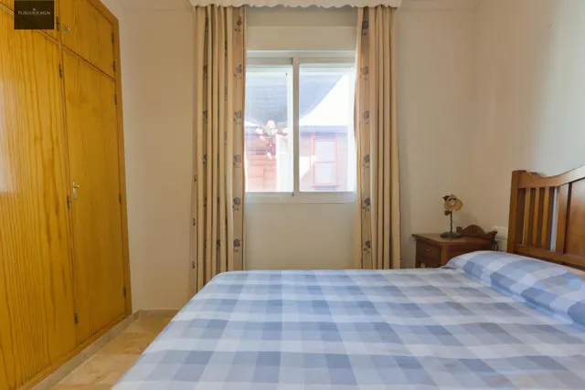 Piso en el centro de Armilla con patio privado de 66m — 11