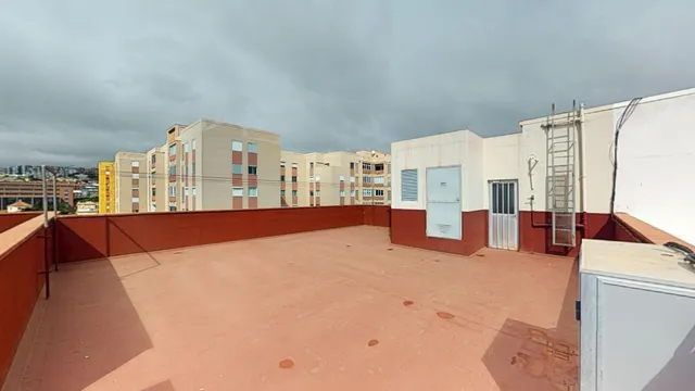 Piso en venta en La Salle (Santa Cruz de Tenerife) — 46