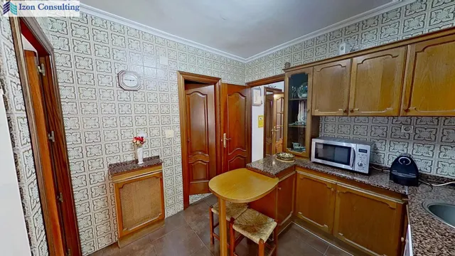 amplia vivienda con vistas al Altozano y plaza de garaje — 11