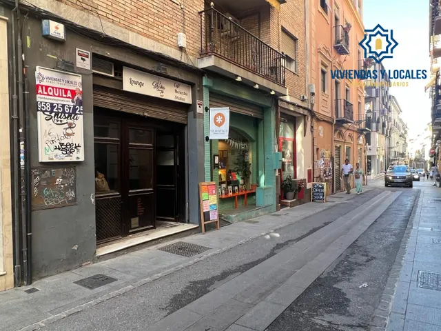Local disponible con licencia de hostelería junto a Puentezuelas — 17