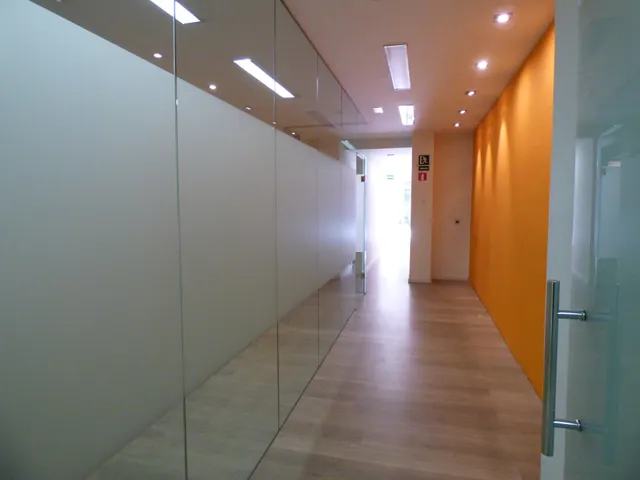 Local comercial en alquiler en Manresa – Zona  universidad — 3