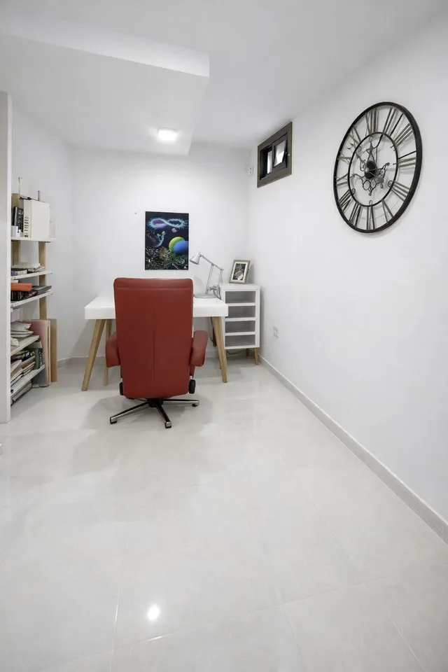 Descubre tu Villa de Lujo en Villamartín, Orihuela Costa ✨ — 20
