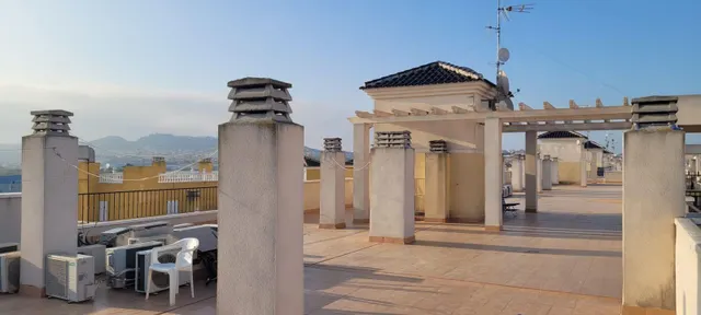 ☀️ ¡Tu rincón mediterráneo en Formentera del Segura! Apartamento con 2 terrazas y piscina — 32