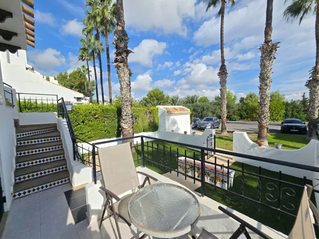 Casa 2 habitaciones 66m² en venta - Villamartín-Las Filipina - foto 4
