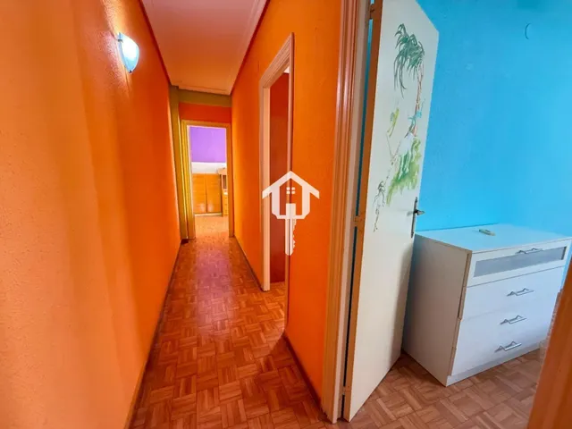 Luminoso piso en exclusiva en zona florida, Alicante: 3 dormitorios, 4ª planta y excelente orientación — 22