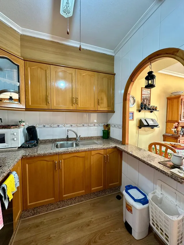 Se vende piso con garaje cerrado y terraza de 10 m2 en Torrevieja — 19