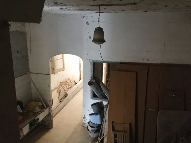 CASA PARA REFORMAR CENTRO PUEBLO — 19