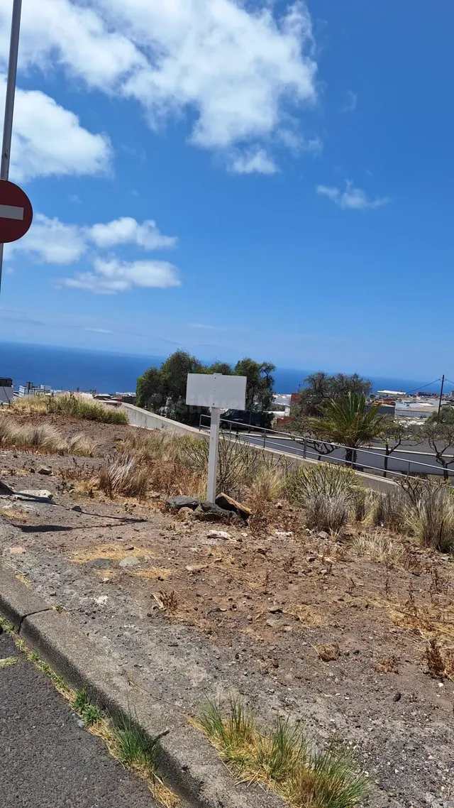 Vendemos Terreno Urbano con Vista al Mar - foto 2