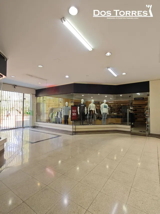 Local comercial 60m² en venta - Hipodromo — 12