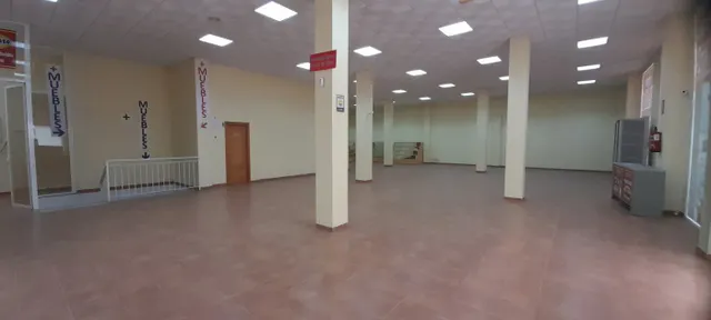 REBAJADO   Espectacular local comercial en una de las mejores zonas de Florida de Alicante — 2