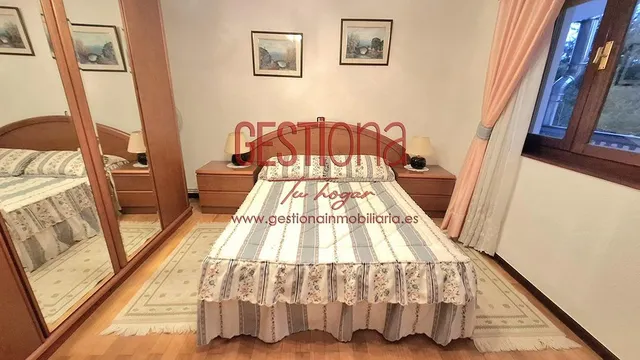 CASA ADOSADA, DISPUESTA PARA ENTRAR A VIVIR. HAZAS DE CESTO. — 38