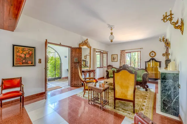 Casa con encanto en tafira, amplia parcela y construcciones auxiliares — 23