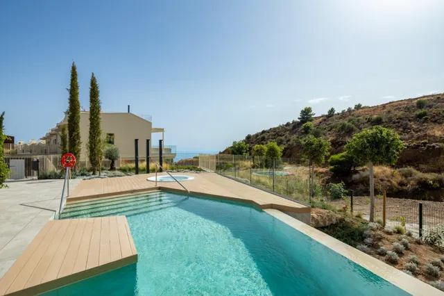 Apartamento de Lujo en la Reserva del Higuerón, Benalmádena — 5