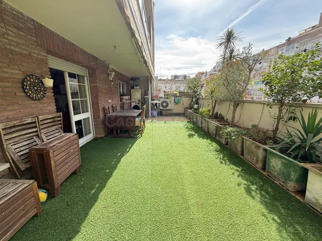 Espectacular piso con más de 150 m2 con fabulosa terraza de 