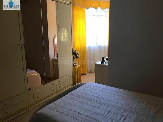 SE ALQUILA PISO PARA ESTUDIANTES - foto 5