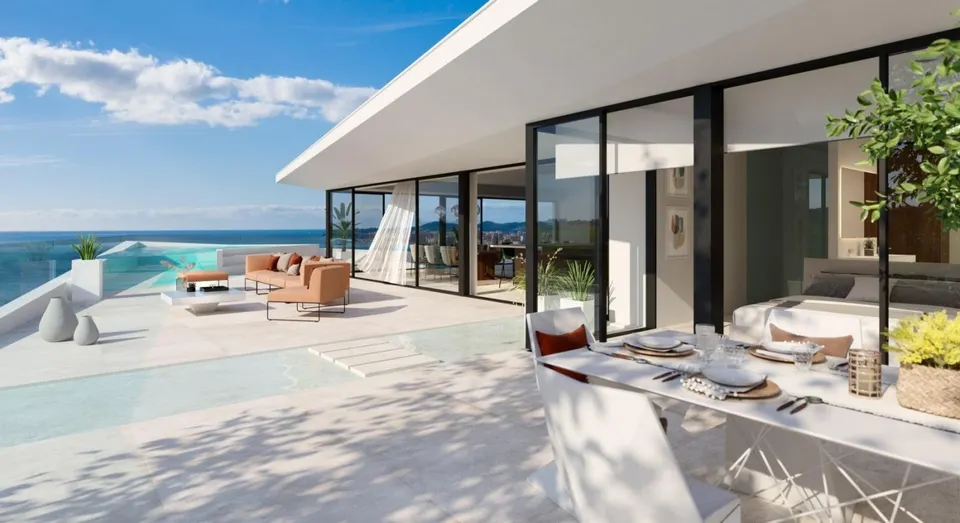 MAJESTUOSO BAJO ELEVADO, CON 134M2 DE TERRAZA ORIENTADA AL SUROESTE, CON VISTAS PANORAMICAS AL MAR.