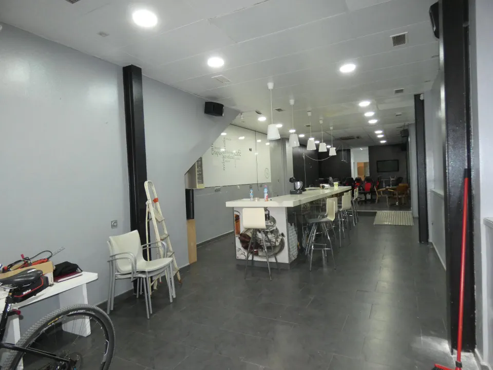 ++ Local comercial en Alguazas zona CENTRO++127 m. de superficie,