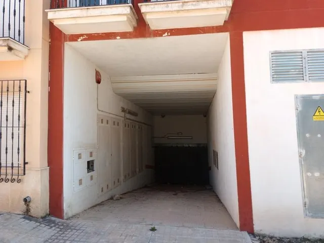 Obra parada de 16 viviendas — 20