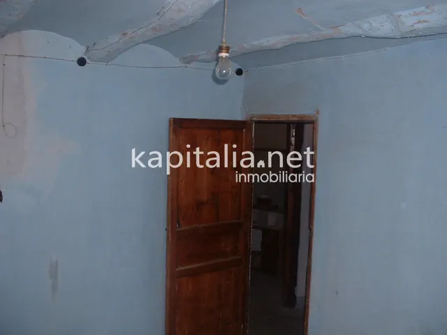 Casa a la venta en La Vila de Ontinyent. — 15