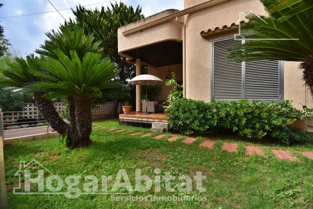 CHALET CON TERRAZA, GARAJE Y BARBACOA EN LA PLAYA DE GANDÍA — 44