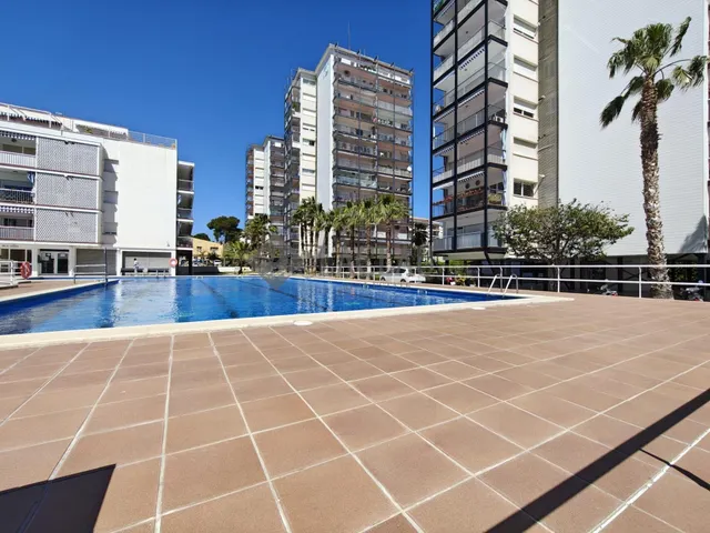Piso con vistas únicas Sitges - foto 2