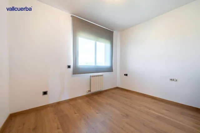 CASA ESQUINERA EN RESIDENCIAL AIGÜESVERDS DE REUS — 43