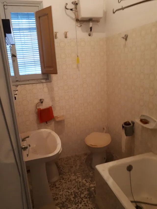 GRAN CASA CON SOLAR A REFORMAR EN OLULA DEL RÍO ALMERÍA. — 22
