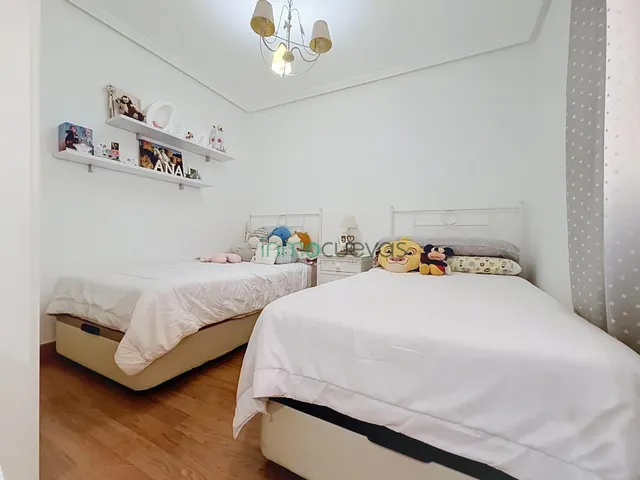 Amplio y moderno piso en Cuevas del Almanzora, ideal para familias — 33