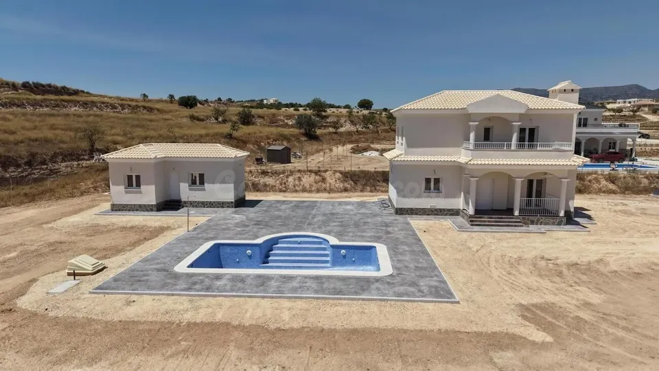 Finca rústica 4 habitaciones en venta - Comunidad valenciana