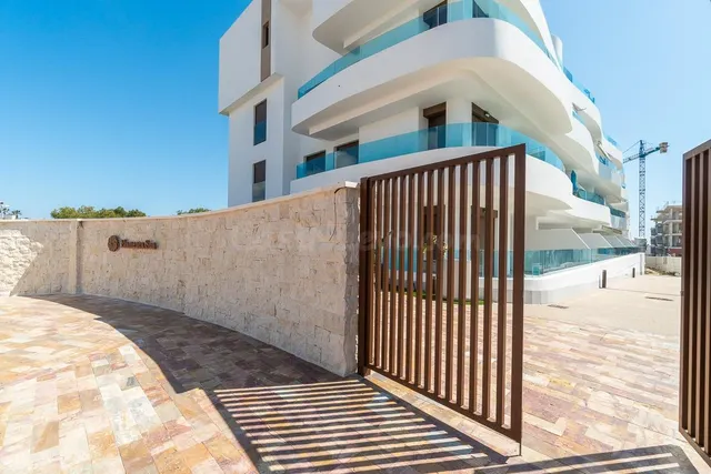 APARTAMENTO EN PLANTA BAJA DE OBRA NUEVA EN PLAYA FLAMENCA,  - foto 4