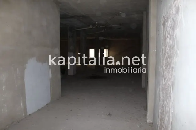 Local comercial en alquiler cerca de universidad — 10