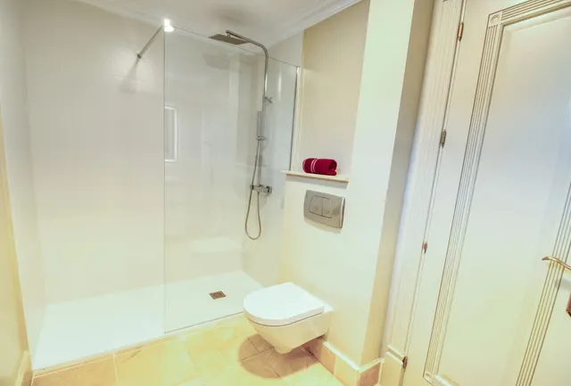 Chalet 4 habitaciones 440m² en venta - Costa Del Sol — 19