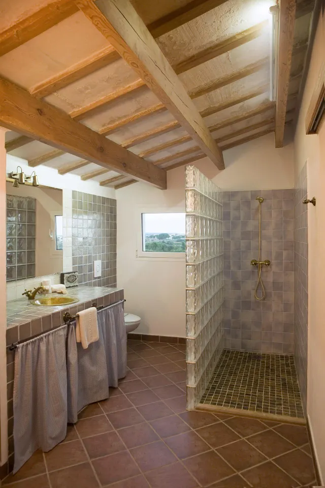 AGROTURISMO A LA VENTA EN SANT CLIMENT — 27