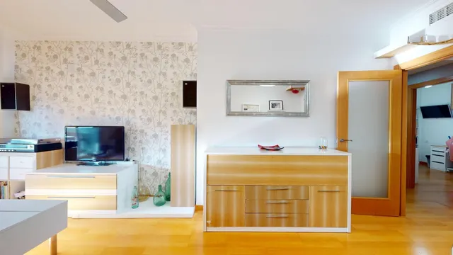 PISO DE RECIENTE CONSTRUCCIÓN CON AMPLIA TERRAZA, PISCINA, GARAJE Y TRASTERO — 18