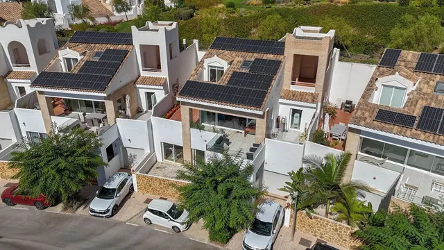 Villa 4 habitaciones 332m² en venta - Benalmádena Costa - foto 3