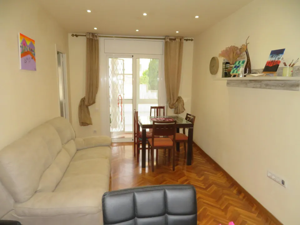Bonito piso de 3 habitaciones en la calle sepulveda