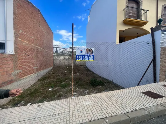 Venta Solar en zona Polideportivo - foto 2