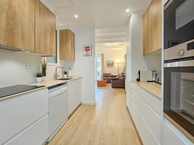 Piso - Barcelona (Eixample / Sagrada Familia) — 23