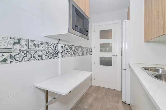 Ático totalmente reformado de 3 dormitorios y equipado listo para vivir con vistas despejadas en la mejor zona del cerrillo de maracena — 7