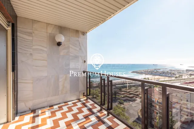 Ático con vistas al mar en Eixample - foto 3