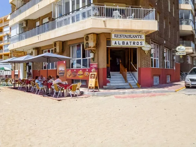 Oportunidad de Inversión: Restaurante a la venta en Playa del Acequión — 18