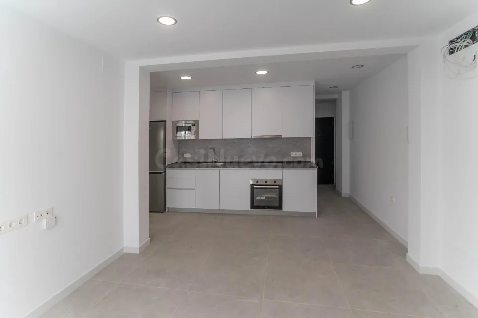 Apartamento en zona céntrica con plaza de parking y amplia terraza