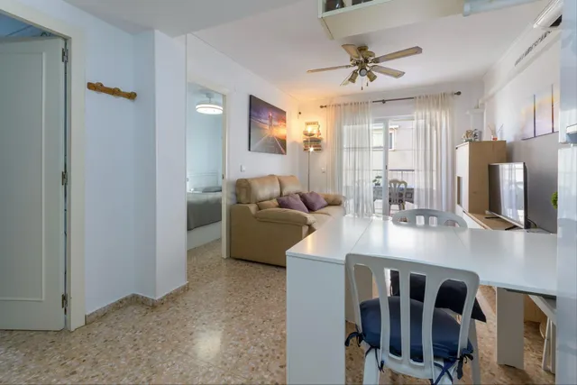 Apartamento Reformado a 100 m de la Playa en Bellreguard – O - foto 5